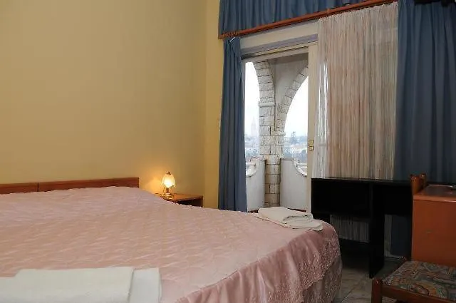Pansion Manuela Guest House Vrsar