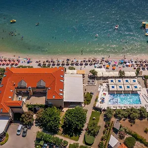 Hotel Dobrovit ***