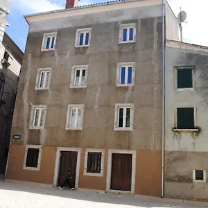 Piazzetta 4* Cres